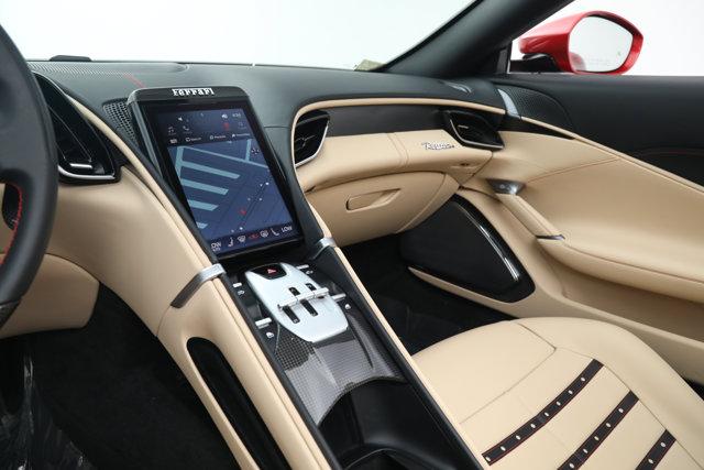2025 Ferrari ROMA SPIDER