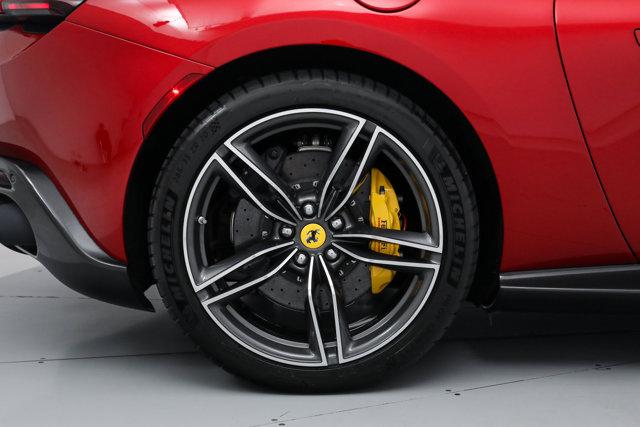 2025 Ferrari ROMA SPIDER