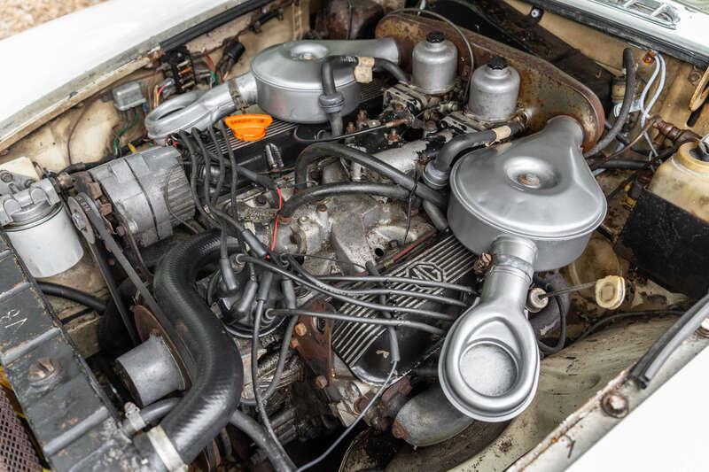1976 MG BGT V8