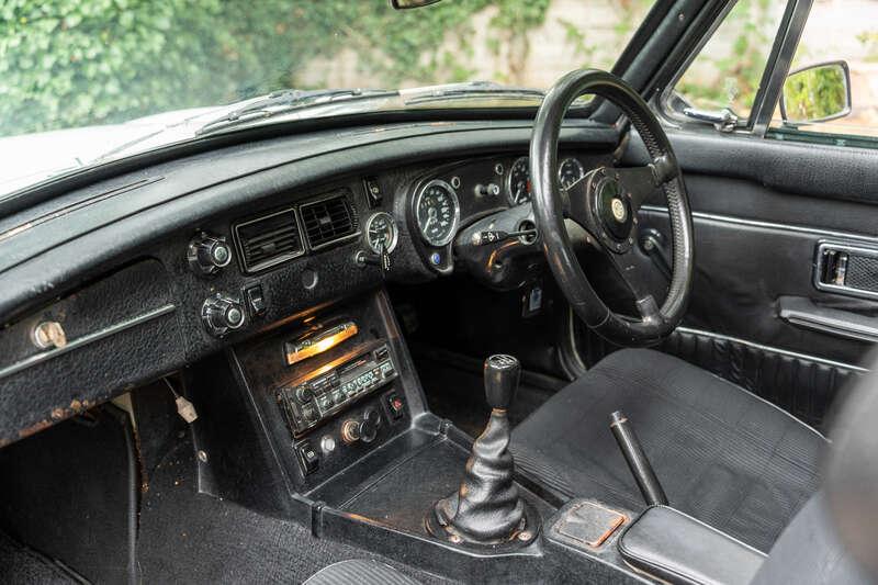 1976 MG BGT V8