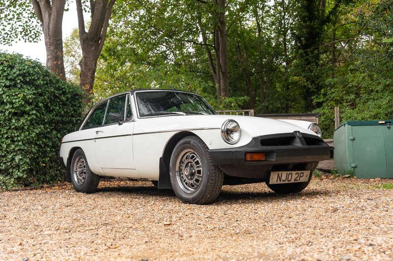 1976 MG BGT V8