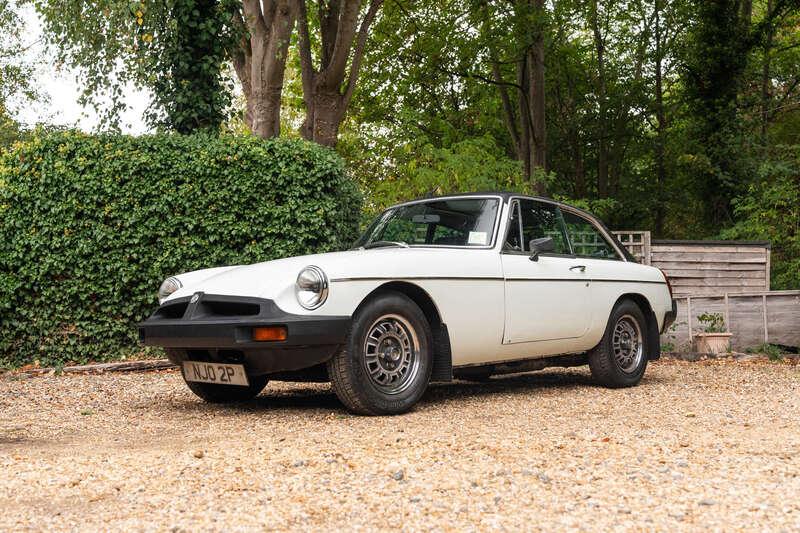 1976 MG BGT V8
