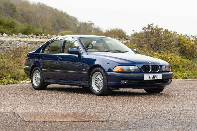 1999 BMW 523I