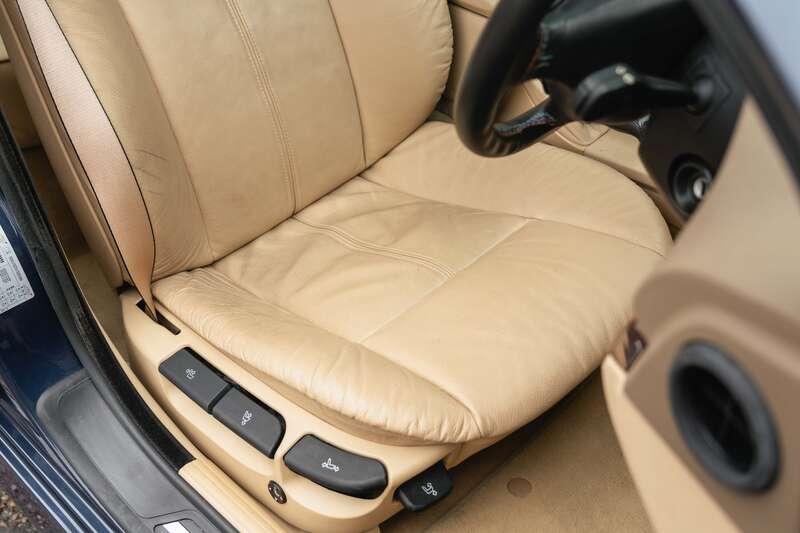 1999 BMW 523I