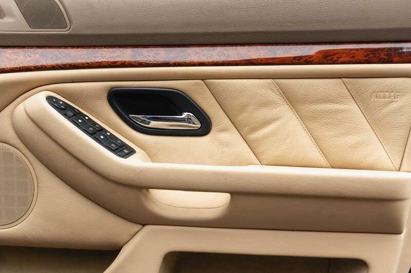 1999 BMW 523I