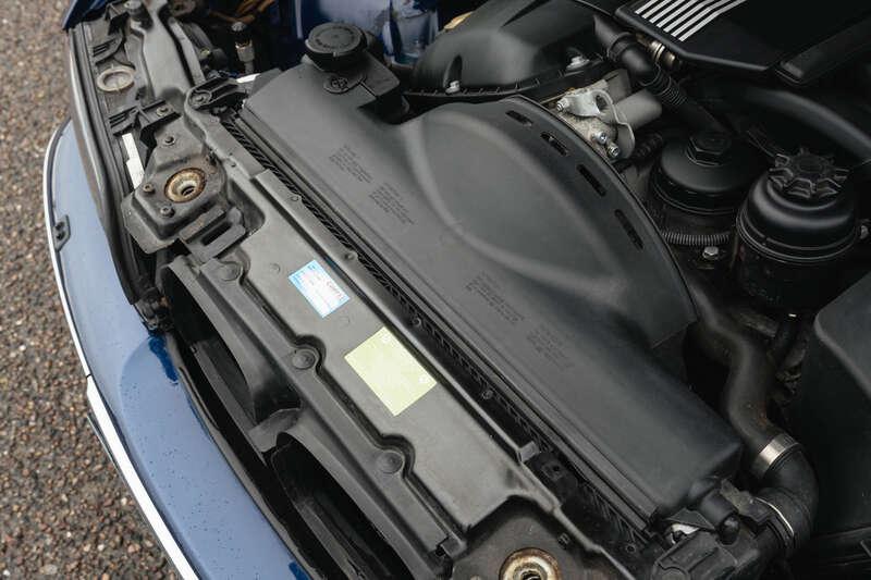1999 BMW 523I