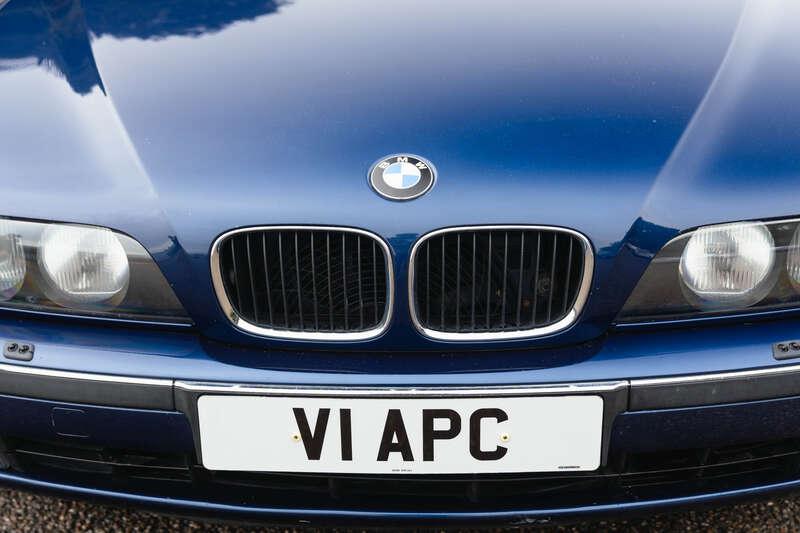 1999 BMW 523I
