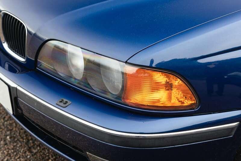 1999 BMW 523I