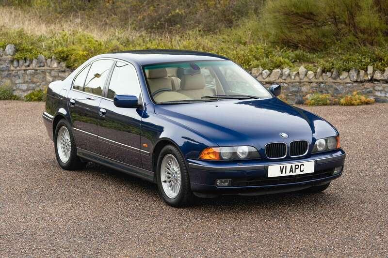 1999 BMW 523I