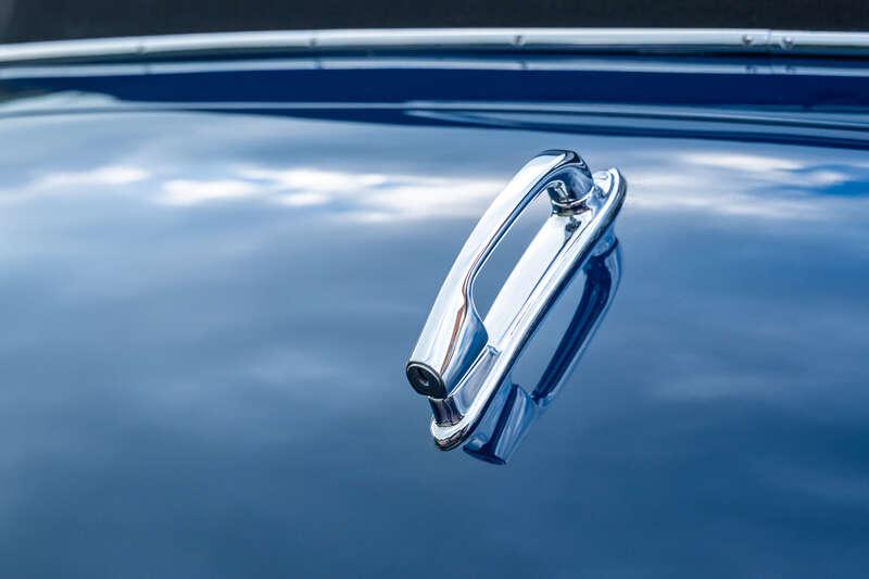 1950 Jaguar MKV THREE-POSITION DROPHEAD COUP&Eacute;