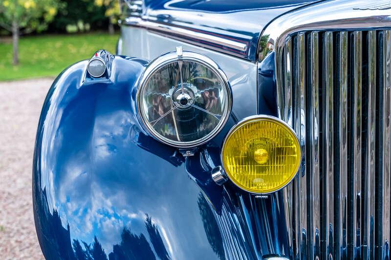 1950 Jaguar MKV THREE-POSITION DROPHEAD COUP&Eacute;