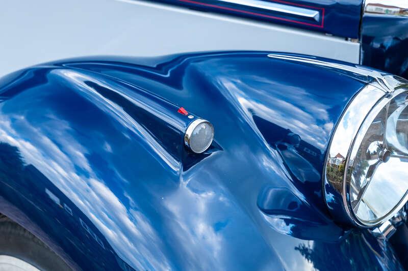 1950 Jaguar MKV THREE-POSITION DROPHEAD COUP&Eacute;