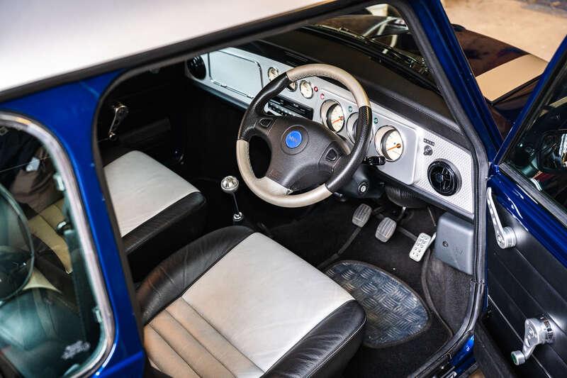 2001 Rover MINI