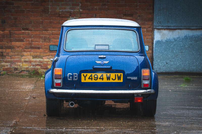 2001 Rover MINI