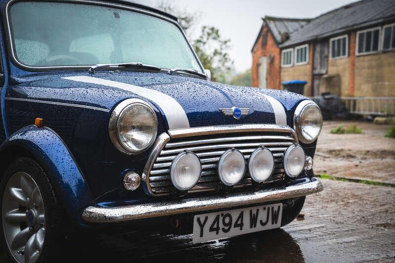 2001 Rover MINI