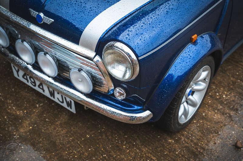2001 Rover MINI