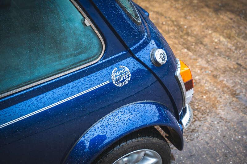 2001 Rover MINI