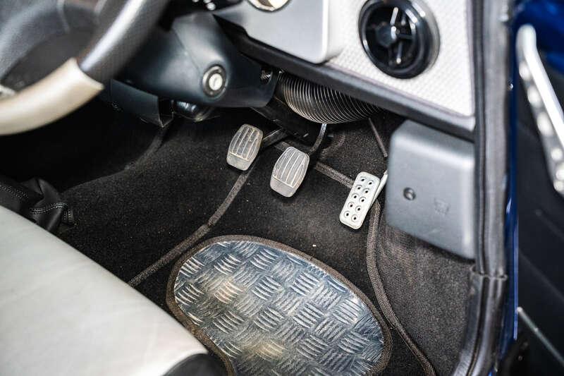 2001 Rover MINI