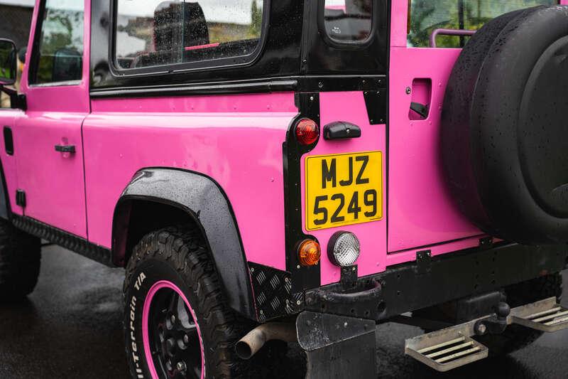 1987 Land Rover Defender