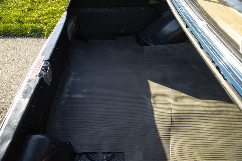 1975 Mercedes - Benz W115 200
