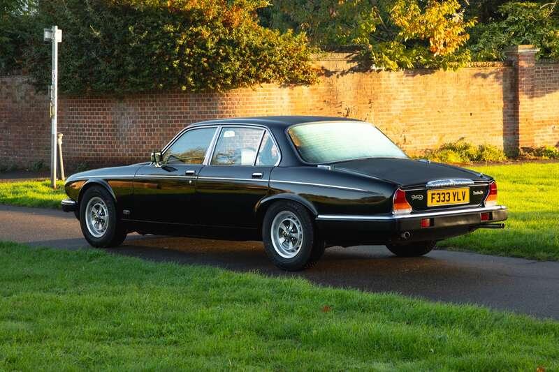 1988 Daimler Double Six