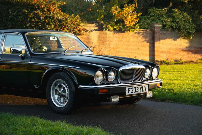 1988 Daimler Double Six