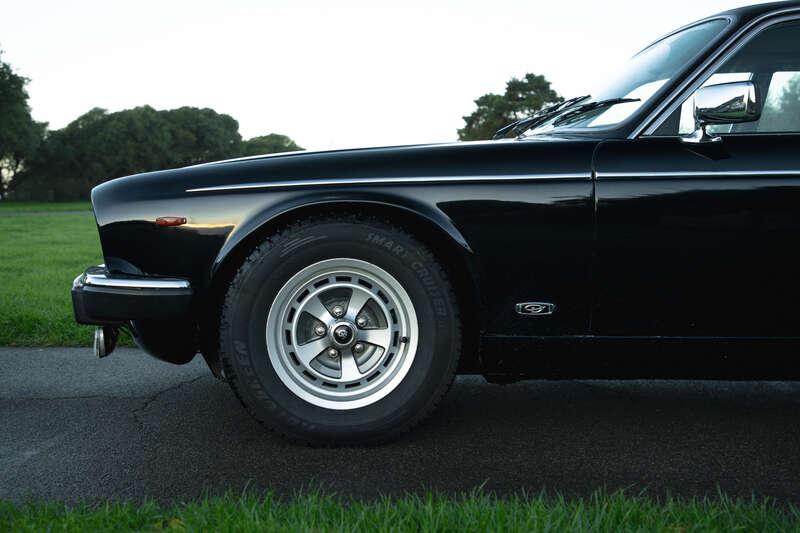 1988 Daimler Double Six