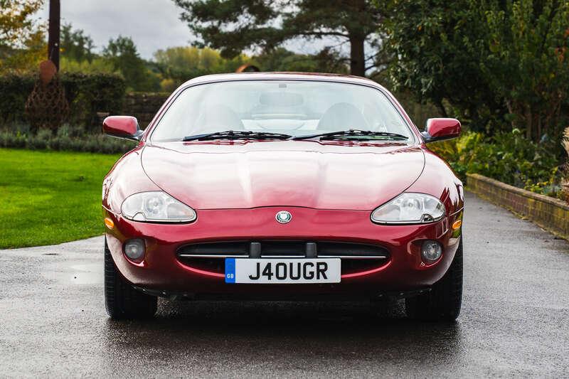 1998 Jaguar XK8