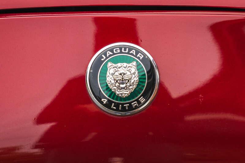 1998 Jaguar XK8