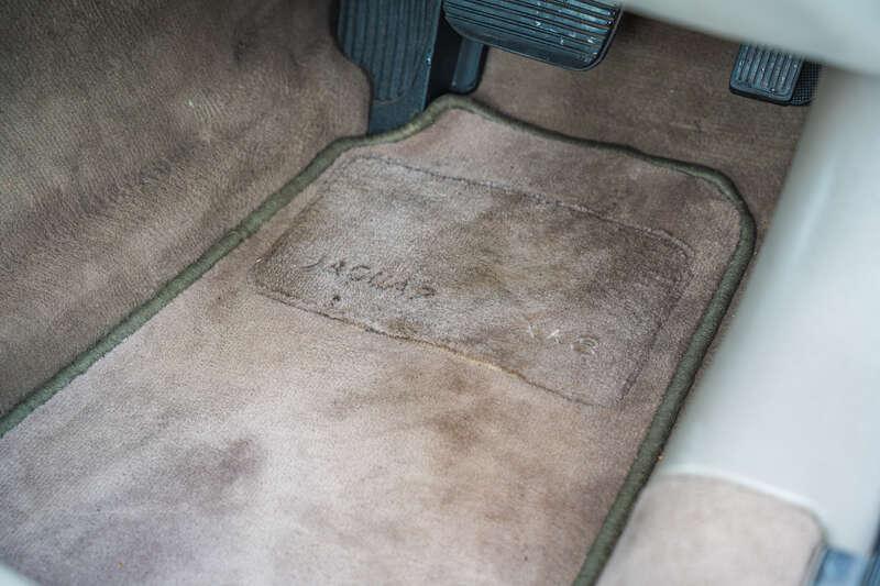 1998 Jaguar XK8