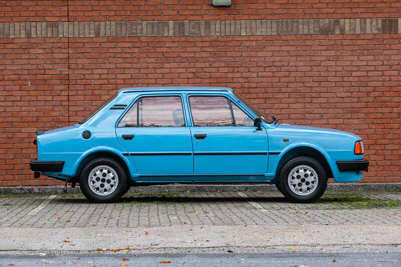 1987 SKODA ESTELLE 130L