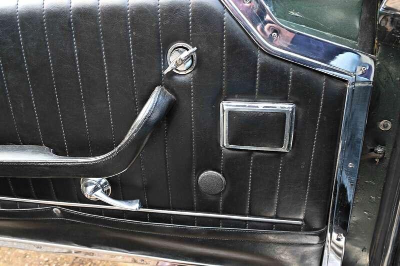 1967 Jensen FF