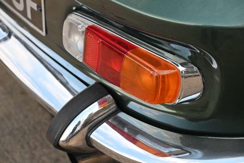 1967 Jensen FF