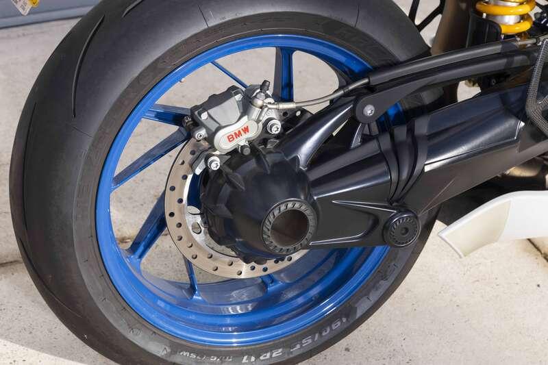 2010 BMW HP2 SPORT