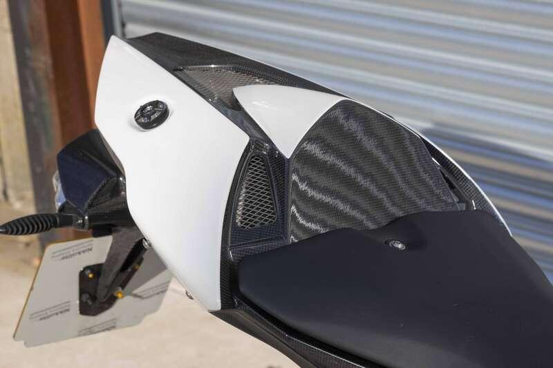 2010 BMW HP2 SPORT
