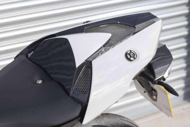 2010 BMW HP2 SPORT