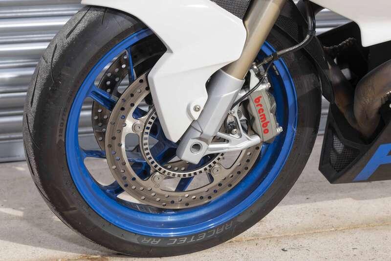 2010 BMW HP2 SPORT