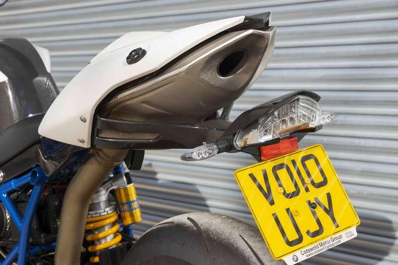 2010 BMW HP2 SPORT