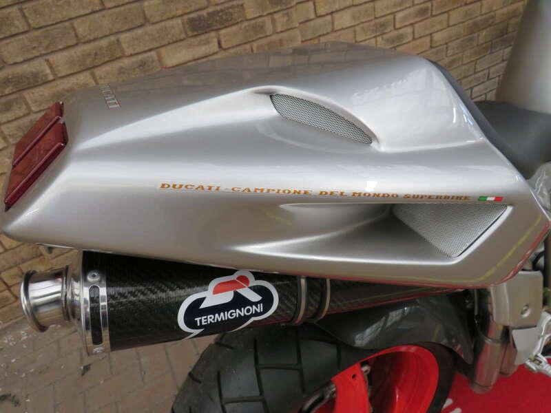 1997 Ducati 916 SENNA II