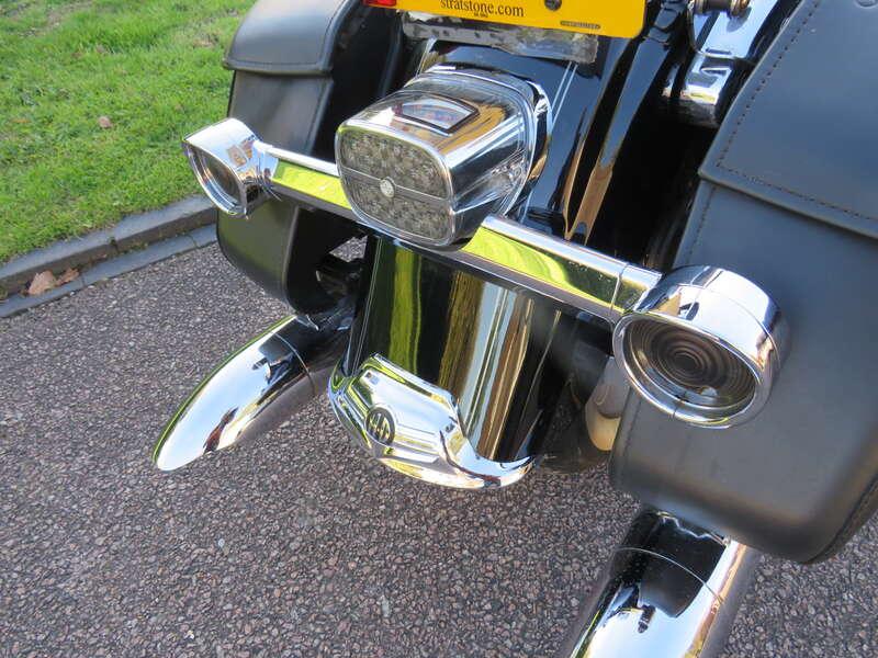 2009 Harley Davidson FLHRC ROAD KING CLASSIC