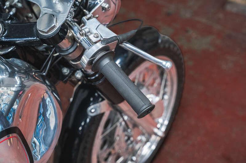 1961 NORTON DOMINATOR CAFE RACER