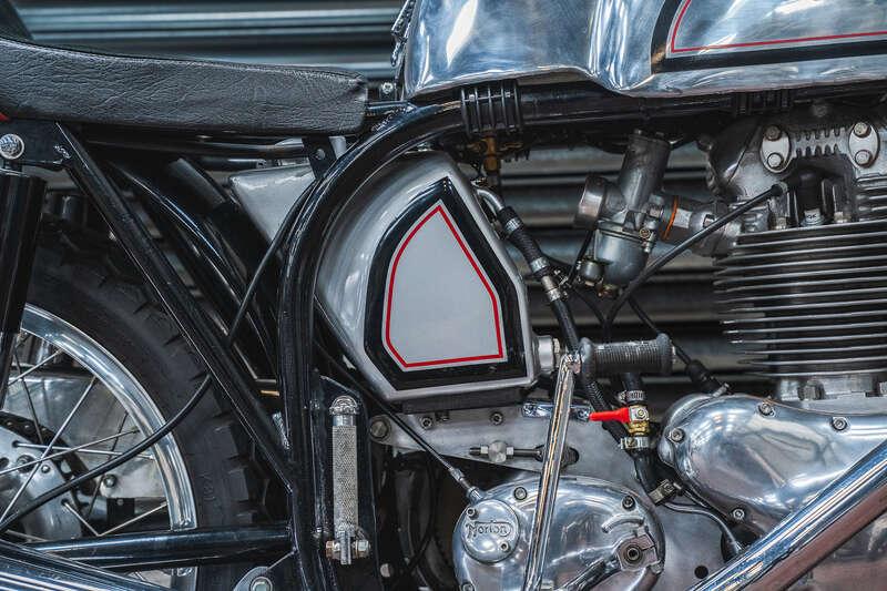 1961 NORTON DOMINATOR CAFE RACER