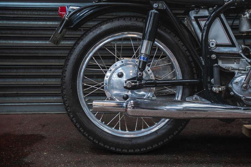 1959 NORTON NORBSA GOLD STAR