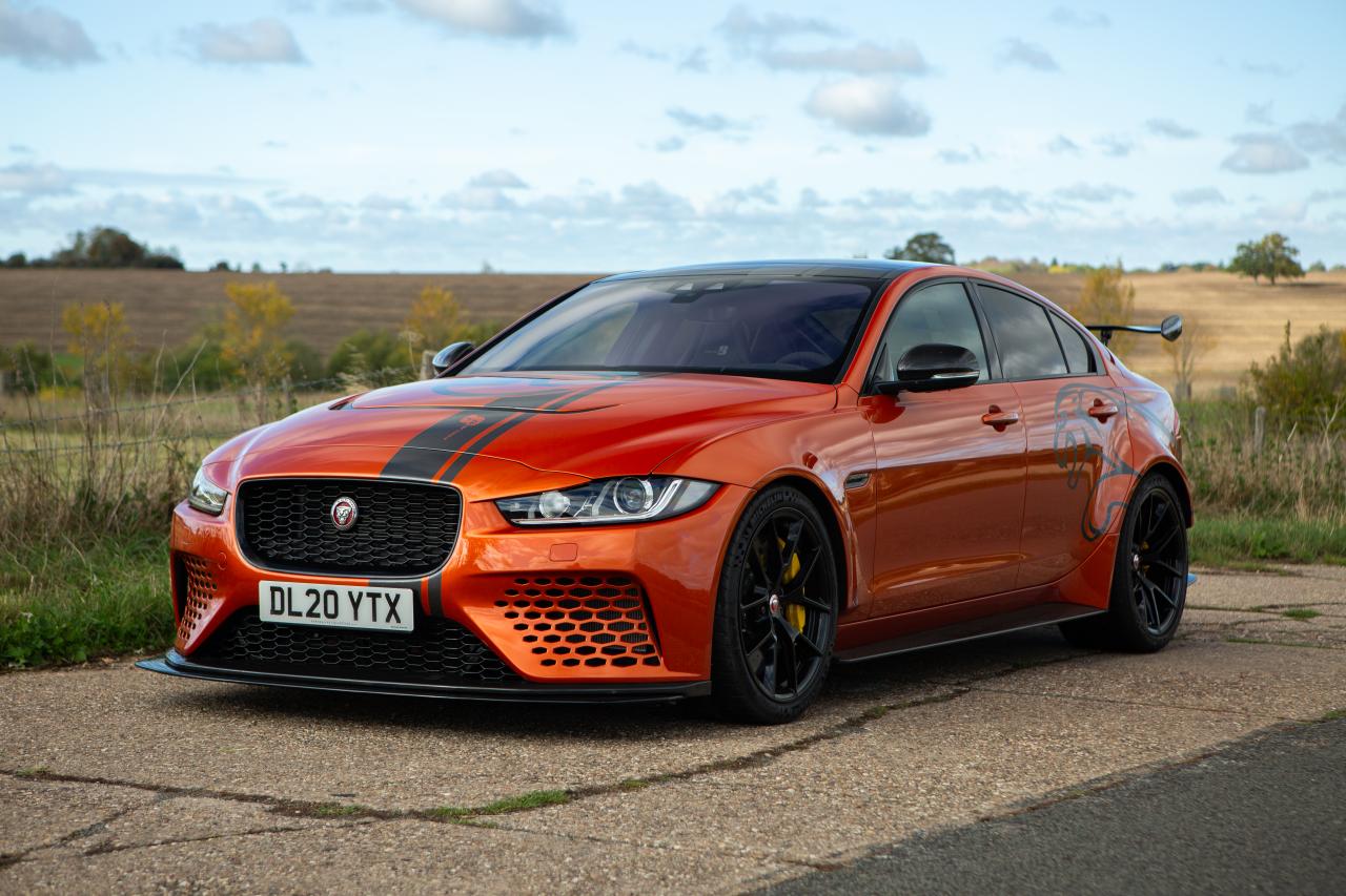 2020 Jaguar XE SV Project 8
