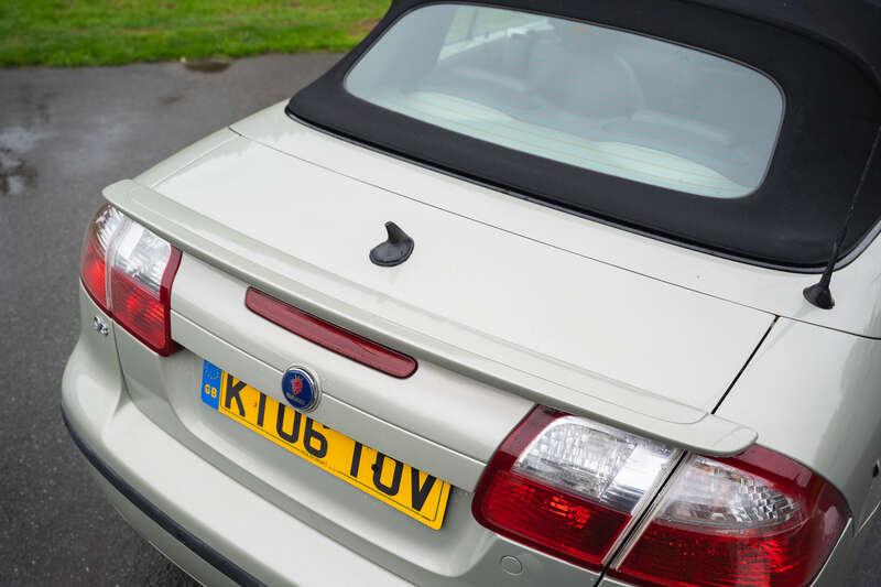 2006 Saab 93