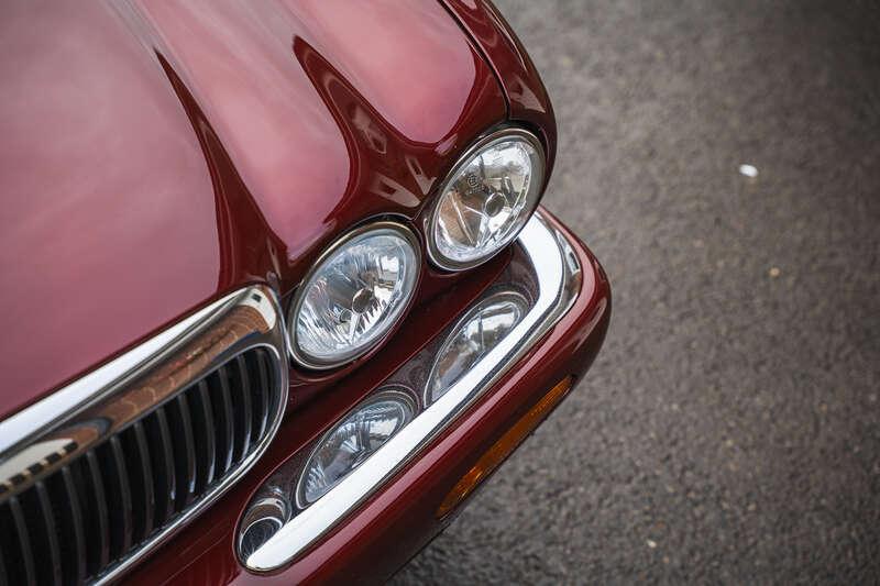 1998 Jaguar XJ8