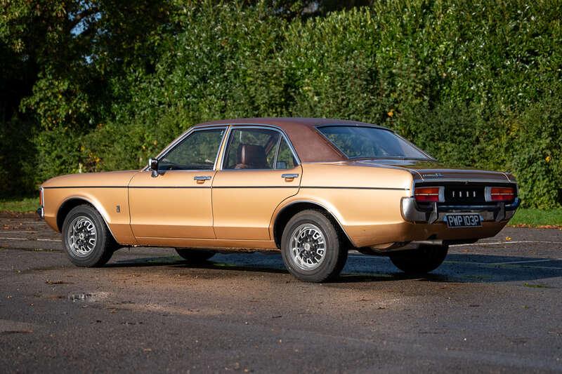 1976 Ford GRANADA GL 2000
