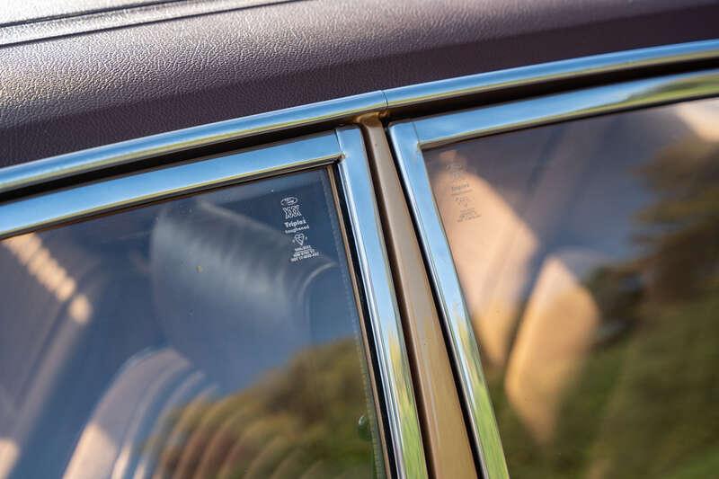 1976 Ford GRANADA GL 2000