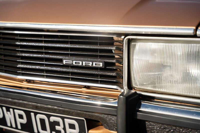 1976 Ford GRANADA GL 2000