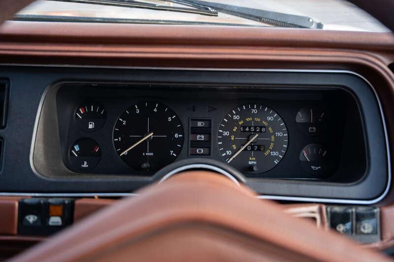 1976 Ford GRANADA GL 2000